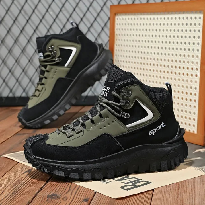 Men’s Wide Toe Hiking Boots — Waterproof Membrane, Non-Slip Outsole, Arch Support