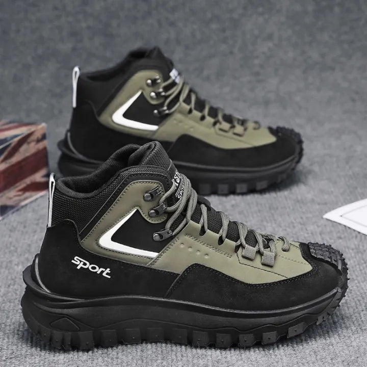 Men’s Wide Toe Hiking Boots — Waterproof Membrane, Non-Slip Outsole, Arch Support