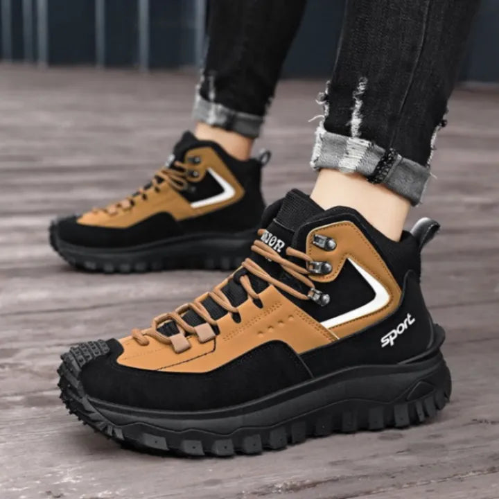 Men’s Wide Toe Hiking Boots — Waterproof Membrane, Non-Slip Outsole, Arch Support
