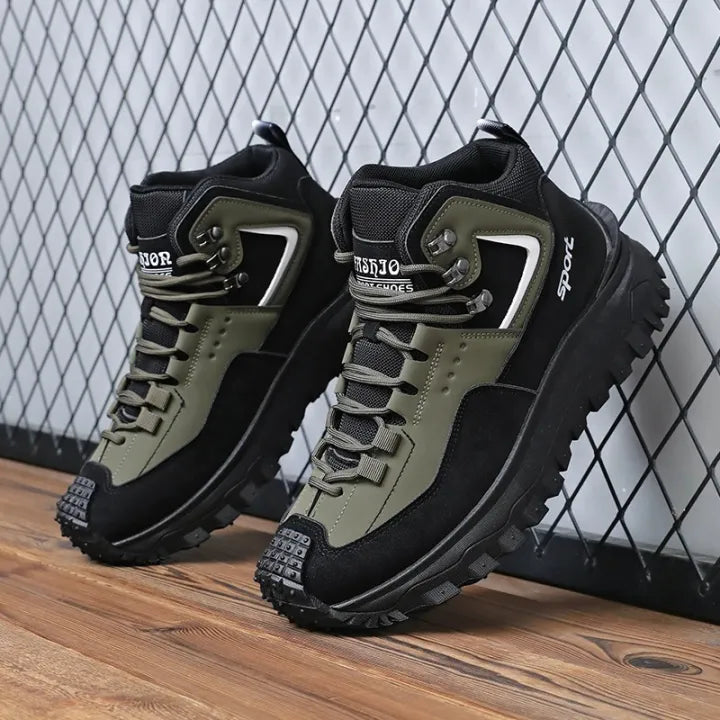 Men’s Wide Toe Hiking Boots — Waterproof Membrane, Non-Slip Outsole, Arch Support